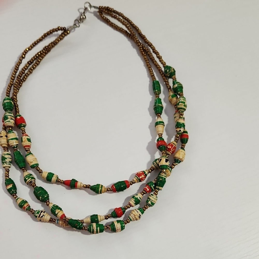 Teng Yue Green and Red Paper Beaded Multi-Strand Bohemian Necklace